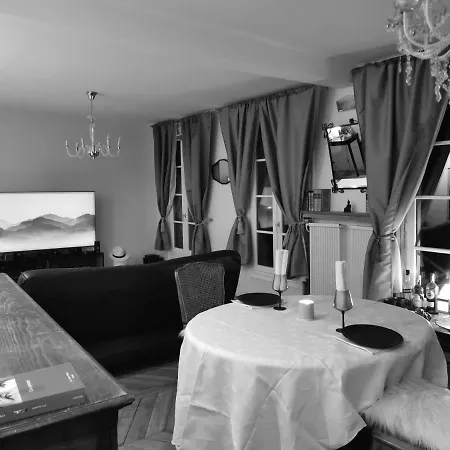 Historical Marais Guest house Paris